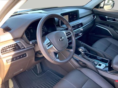 Used 2021 Kia Telluride SX w/ Towing Package FWD image 18