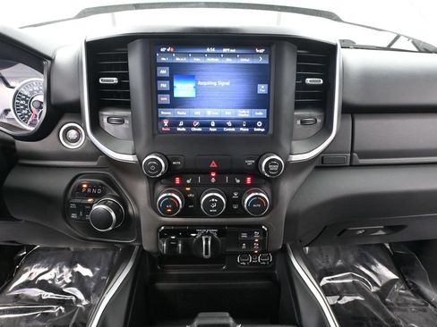 Used 2021 RAM 1500 Big Horn AWD/4WD image 35