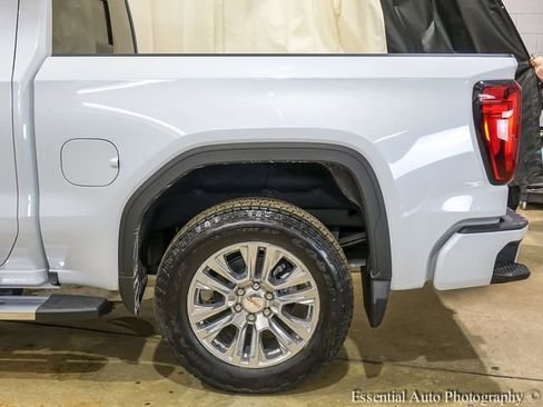 New 2026 GMC Sierra 1500 Denali w/ Technology Package AWD/4WD image 9
