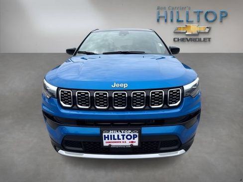 Used 2025 Jeep Compass Limited w/ Elite Group AWD/4WD image 12