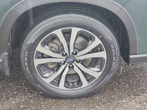 Used 2023 Subaru Forester Limited image 8