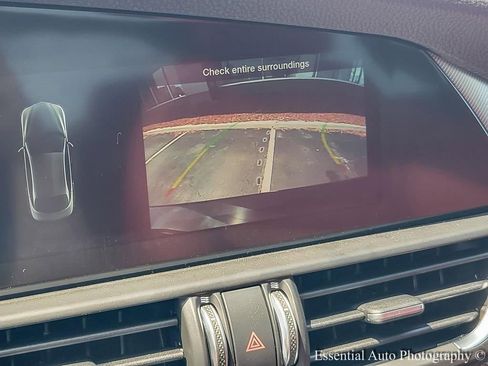 New 2025 Alfa Romeo Giulia AWD w/ Veloce Package AWD image 15