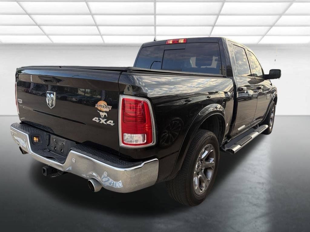 Used 2017 RAM 1500 Laramie w/ Convenience Group AWD/4WD image 2