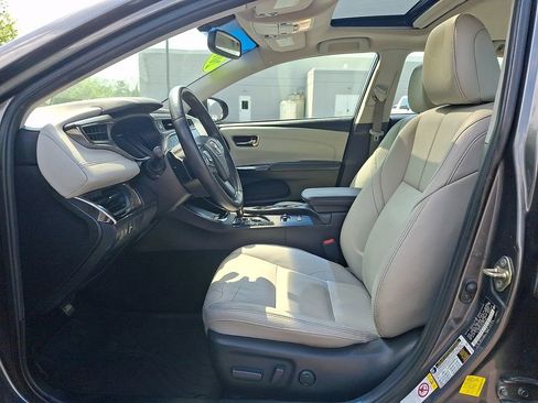 Used 2016 Toyota Avalon XLE Premium FWD image 13