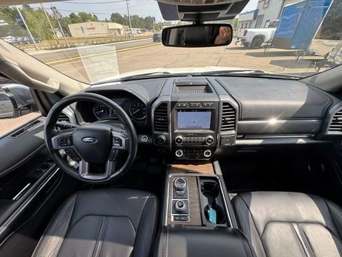 Used 2019 Ford Expedition Max Platinum AWD/4WD image 16