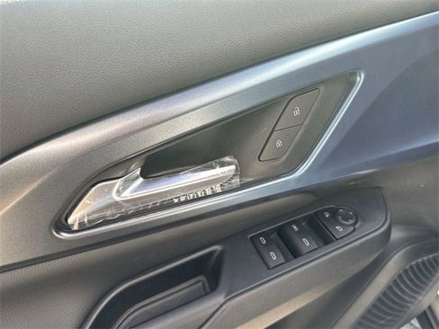 New 2026 Chevrolet Equinox EV LT image 15