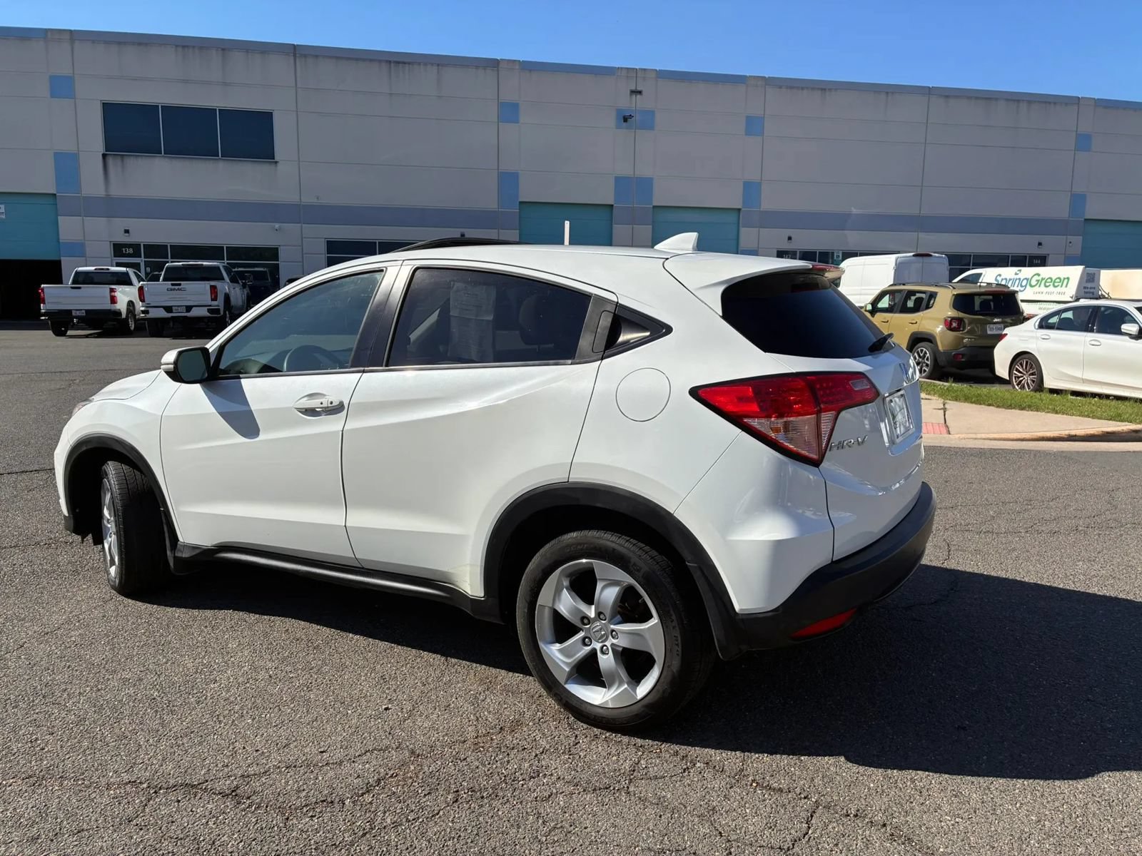 Used 2016 Honda HR-V EX image 8
