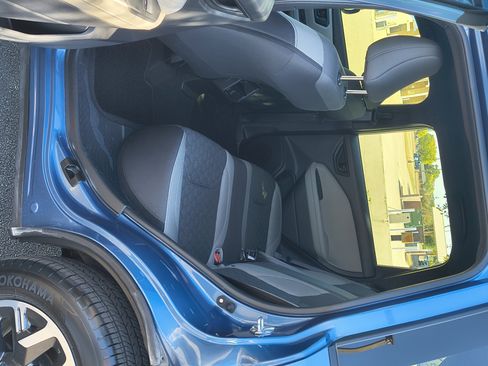 Used 2025 Subaru Forester image 18