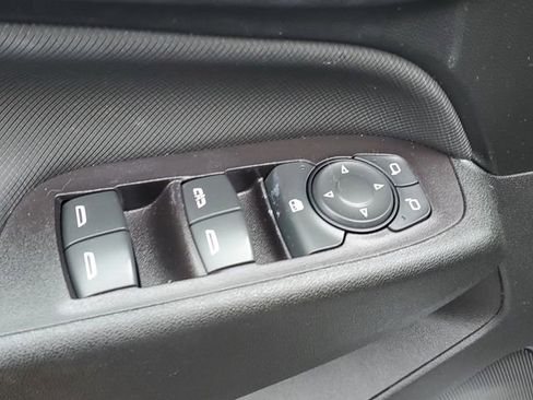 Certified 2022 Chevrolet Equinox RS AWD/4WD image 17