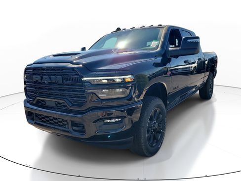 New 2026 RAM 3500 Laramie AWD/4WD image 4