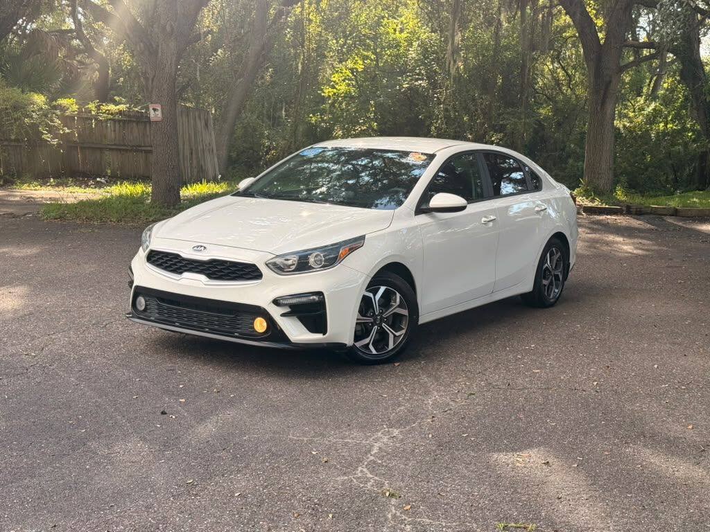 Used 2021 Kia Forte LXS FWD image 1
