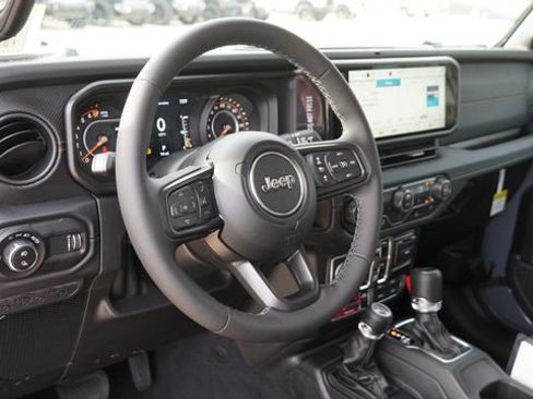 New 2026 Jeep Gladiator Mojave image 16