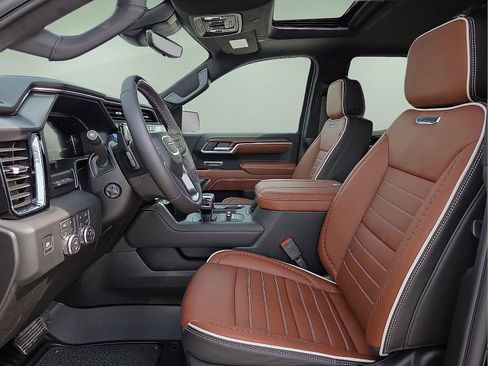 New 2026 GMC Sierra 1500 Denali Ultimate AWD/4WD image 15