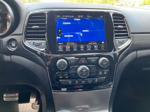 Used 2019 Jeep Grand Cherokee Altitude image 7