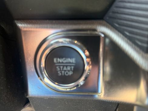 Used 2024 Ford F150 Lariat w/ Equipment Group 502A High AWD/4WD image 14