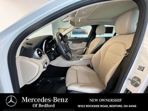 Used 2019 Mercedes-Benz C 300 4MATIC Sedan image 11