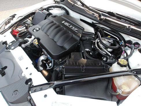 Used 2014 Chevrolet Impala LT w/ LT Sunroof Package FWD image 20