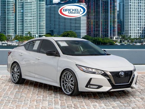 Used 2021 Nissan Sentra SR image 9