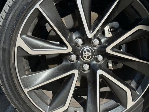 Used 2022 Toyota Corolla XSE image 10