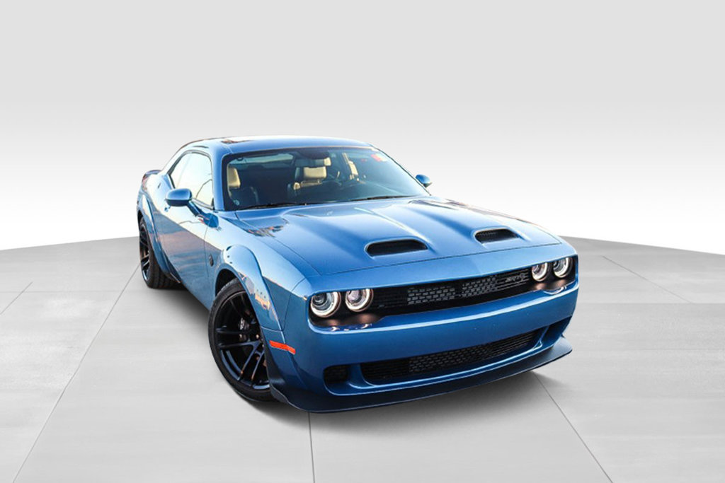 Used 2023 Dodge Challenger SRT Hellcat RWD image 2