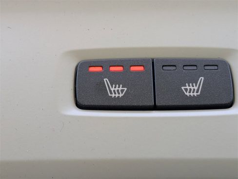 New 2026 Volvo V60 B5 Cross Country Plus w/ Protection Package Premier image 16