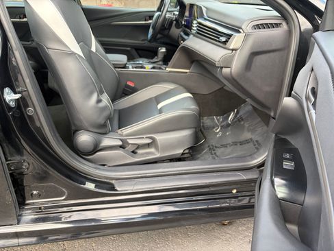 Used 2025 Toyota Camry SE FWD image 27