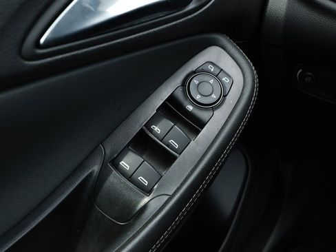 Used 2024 Buick Encore GX Sport Touring FWD image 20