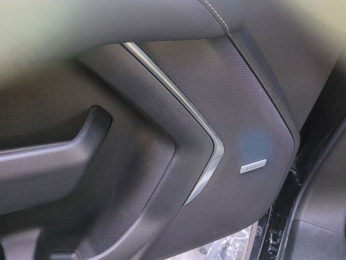 Certified 2024 Chevrolet Suburban Premier w/ Premium Package image 25