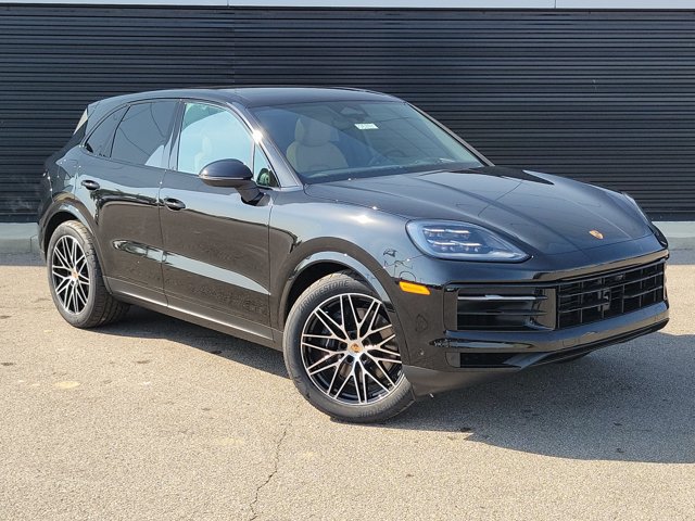 Used 2026 Porsche Cayenne AWD/4WD image 9
