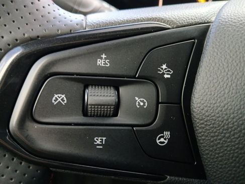 Used 2024 Chevrolet TrailBlazer RS w/ Convenience Package FWD image 24