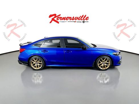 Used 2023 Honda Civic Sport image 8