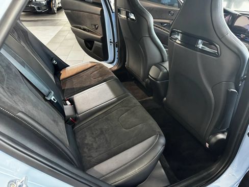 Used 2022 Hyundai Elantra N FWD image 15