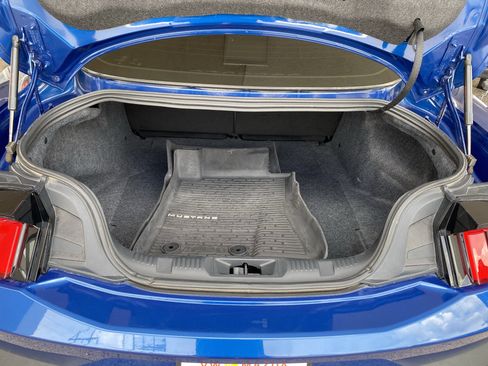 Used 2024 Ford Mustang Coupe RWD image 15