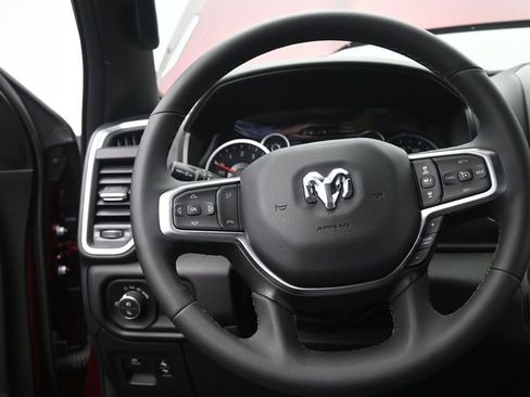 Used 2025 RAM 1500 Big Horn AWD/4WD image 27