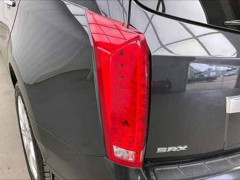 Used 2015 Cadillac SRX Performance w/ Driver Awareness Package image 27