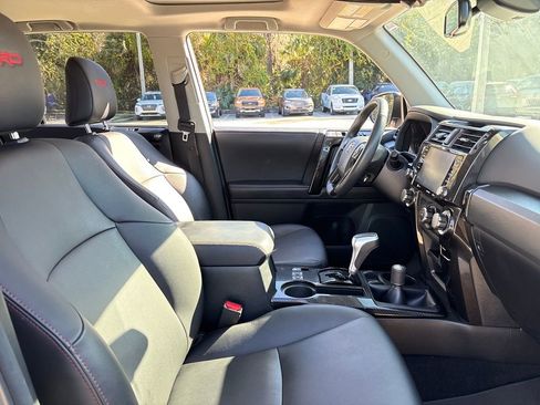 Used 2022 Toyota 4Runner TRD Off-Road Premium image 23