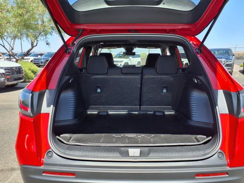 Used 2025 Honda HR-V Sport image 16