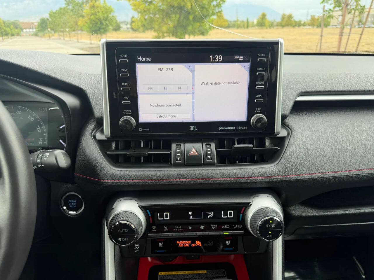Used 2020 Toyota RAV4 TRD Off-Road AWD/4WD image 27