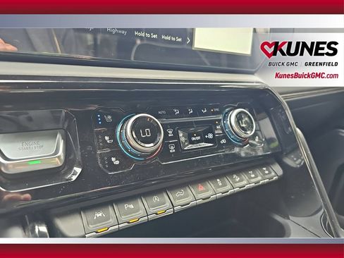 Used 2024 GMC Sierra 1500 AT4X AWD/4WD image 22