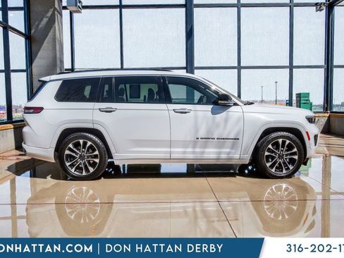 Used 2023 Jeep Grand Cherokee L Overland w/ Rear Seat Video Group I AWD/4WD image 39