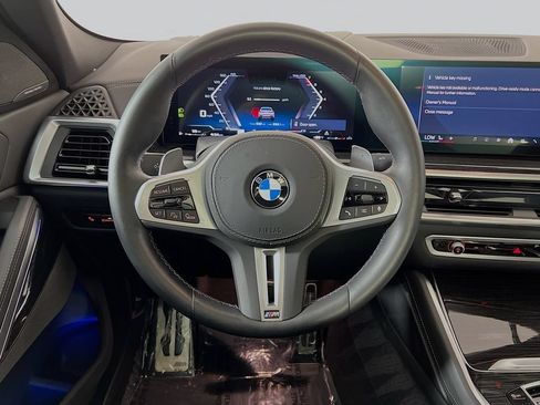 Used 2025 BMW X6 M60i AWD/4WD image 11