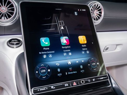 Certified 2026 Mercedes-Benz Maybach SL 680 image 28