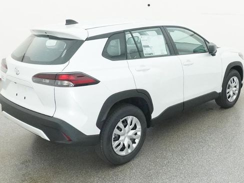 New 2026 Toyota Corolla Cross L image 25