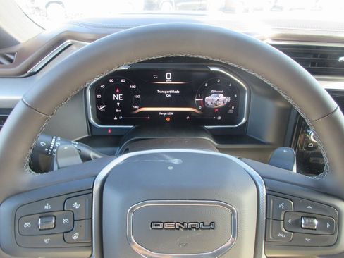 New 2026 GMC Sierra 1500 Denali w/ Denali Reserve Package image 19