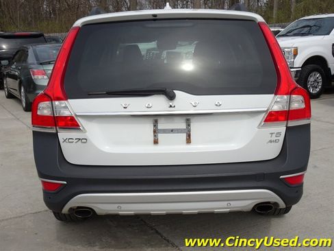 Used 2016 Volvo XC70 T5 Premier AWD/4WD image 8