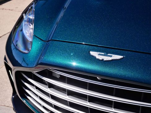 Used 2023 Aston Martin DBX 707 image 17