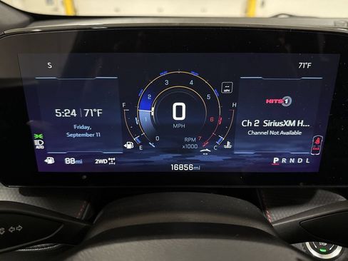 Used 2025 Chevrolet Equinox RS w/ Safety and Technology Package AWD/4WD image 12
