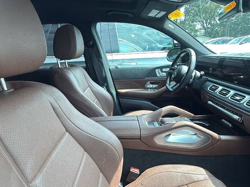 Certified 2024 Mercedes-Benz GLS 450 4MATIC image 6