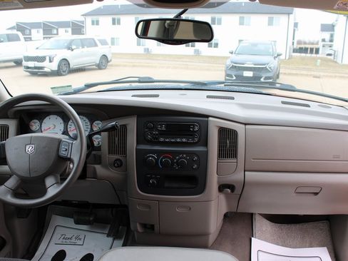 Used 2004 Dodge Ram 2500 Truck SLT w/ Trailer Tow Group image 31