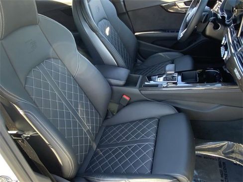 Used 2023 Audi S5 Premium Plus image 12